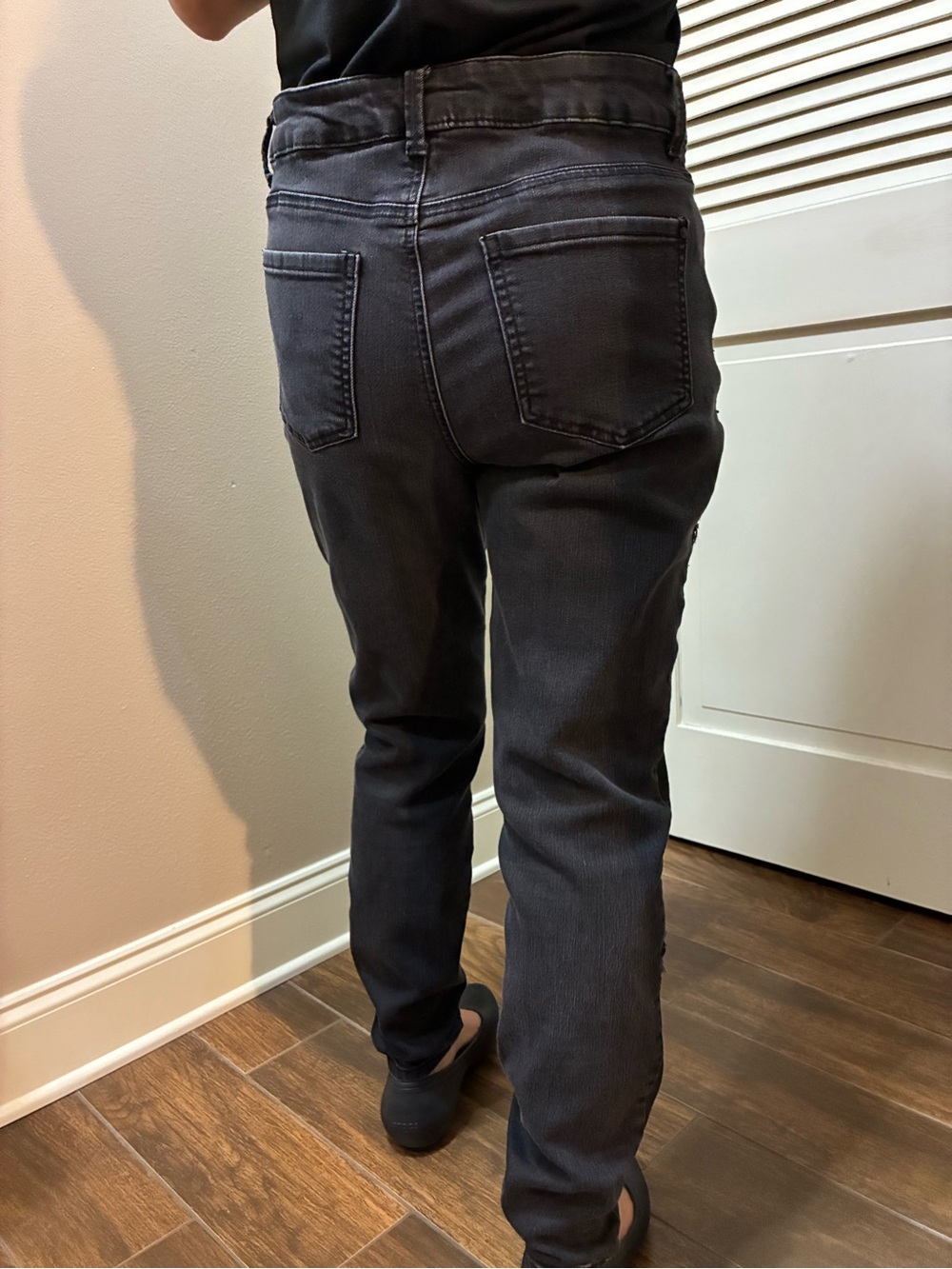 Maurices Black Jeans with Colorful Patched Hearts, Everflex High-Rise, Size 10 - Picture 4 of 14